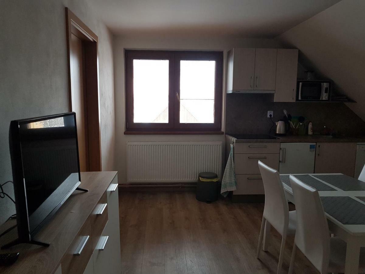 Apartmany Tas Jablonec nad Jizerou Eksteriør bilde